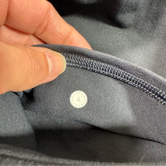 Lululemon Reveal 7/8 Tight Leggings Vortex 25 Inseam Dazed - Picture 6 of 7